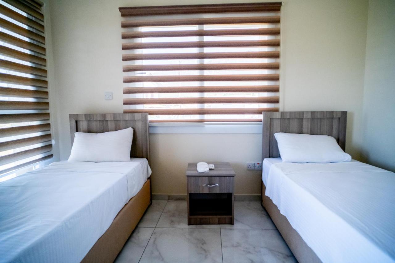 Spacious Two-Bedroom Apartment In Amazing Residence Escape Homes Kyrenia  Exterior foto